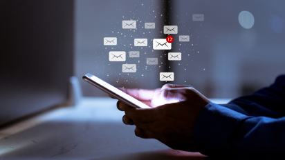 4 Email Tips to Engage Latino Supporters